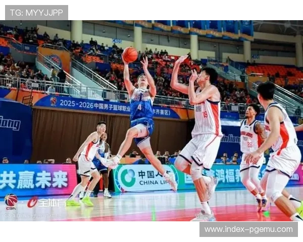 新疆队全场27次助攻五人得分上双 展现团队篮球威力