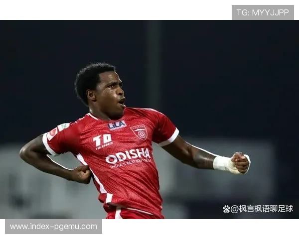 江原FC与上海海港互交白卷 杜海勒沙迦一战握手言和